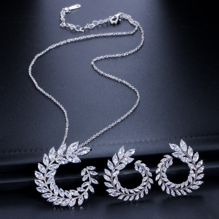 Zircon necklace earrings two-piece anti-allergic earrings true white gold plating color