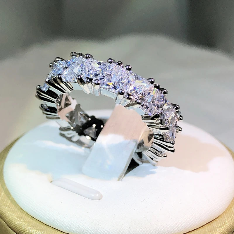 925 Sterling Silver Classic Geometric Design Triangle Zircon Ring Single Row For Ladies Party Birthday Jewelry Gift
