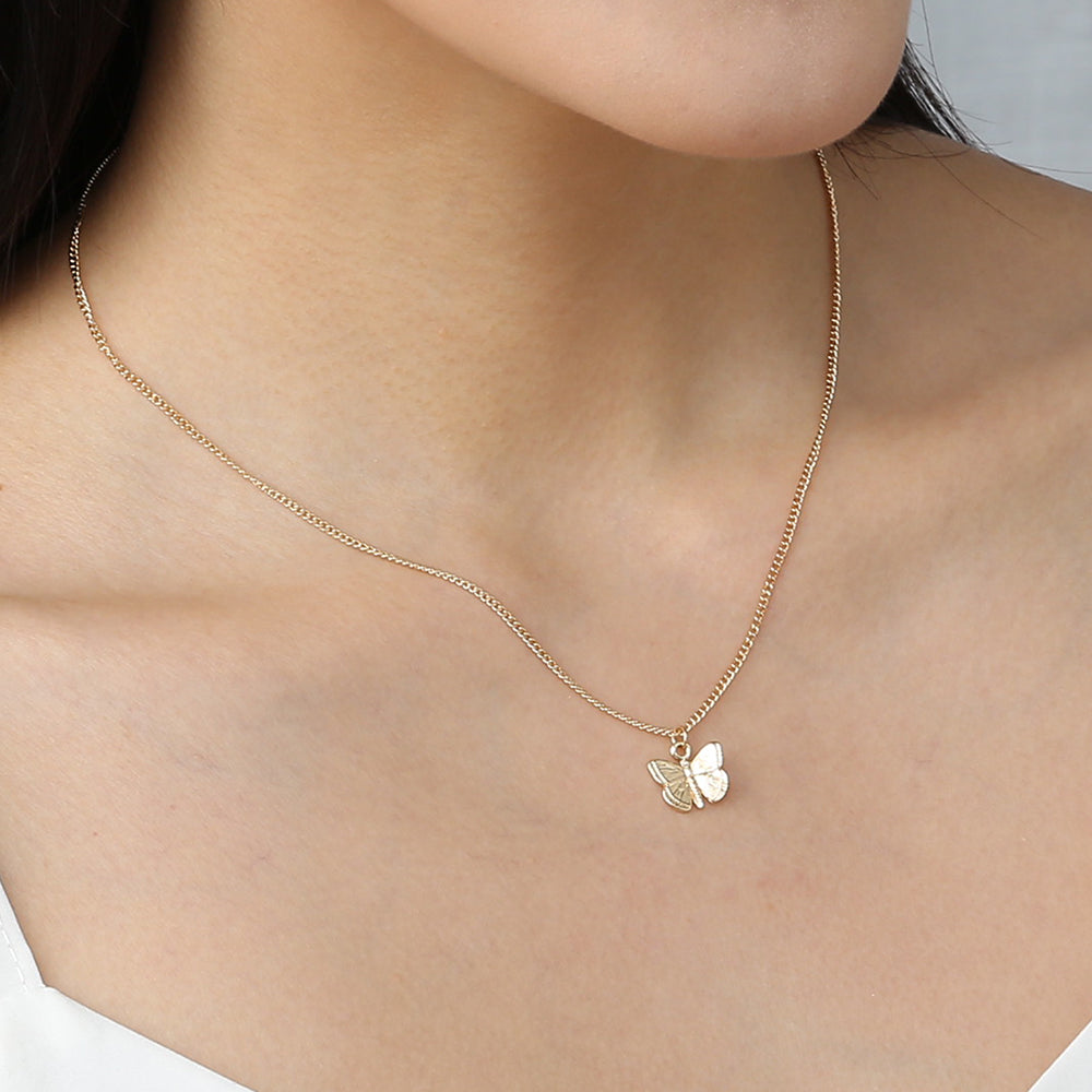 Buy European and American Net Red Necklaces
